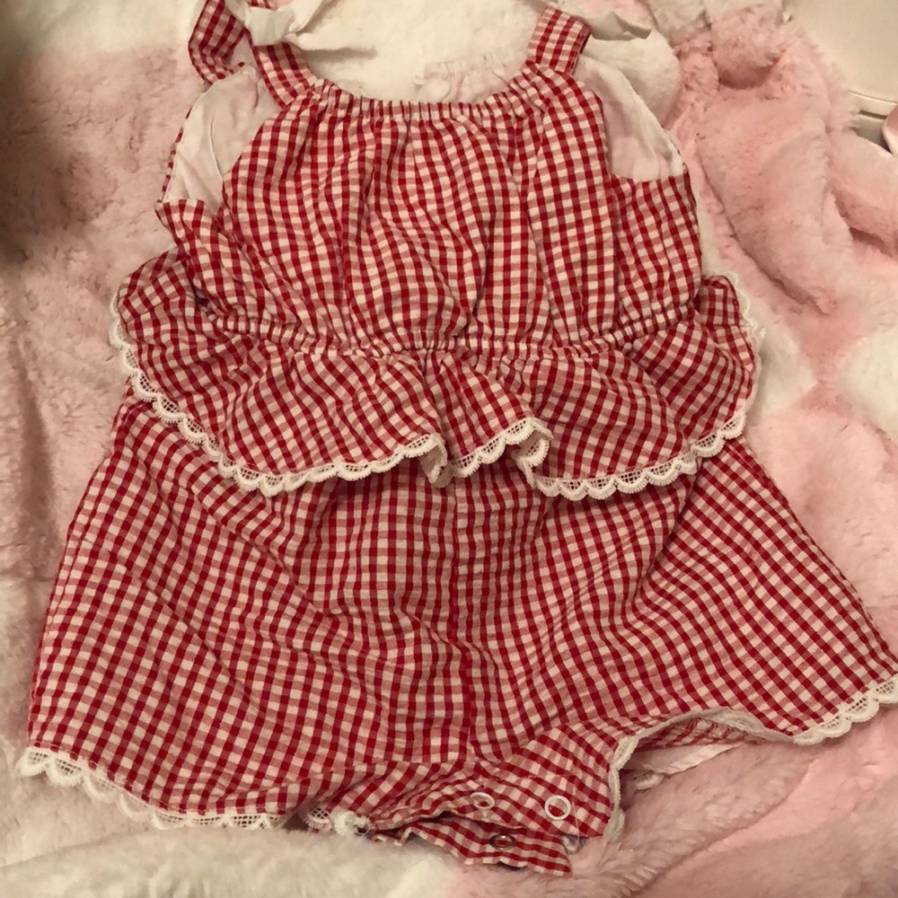 Red and white checkered short set